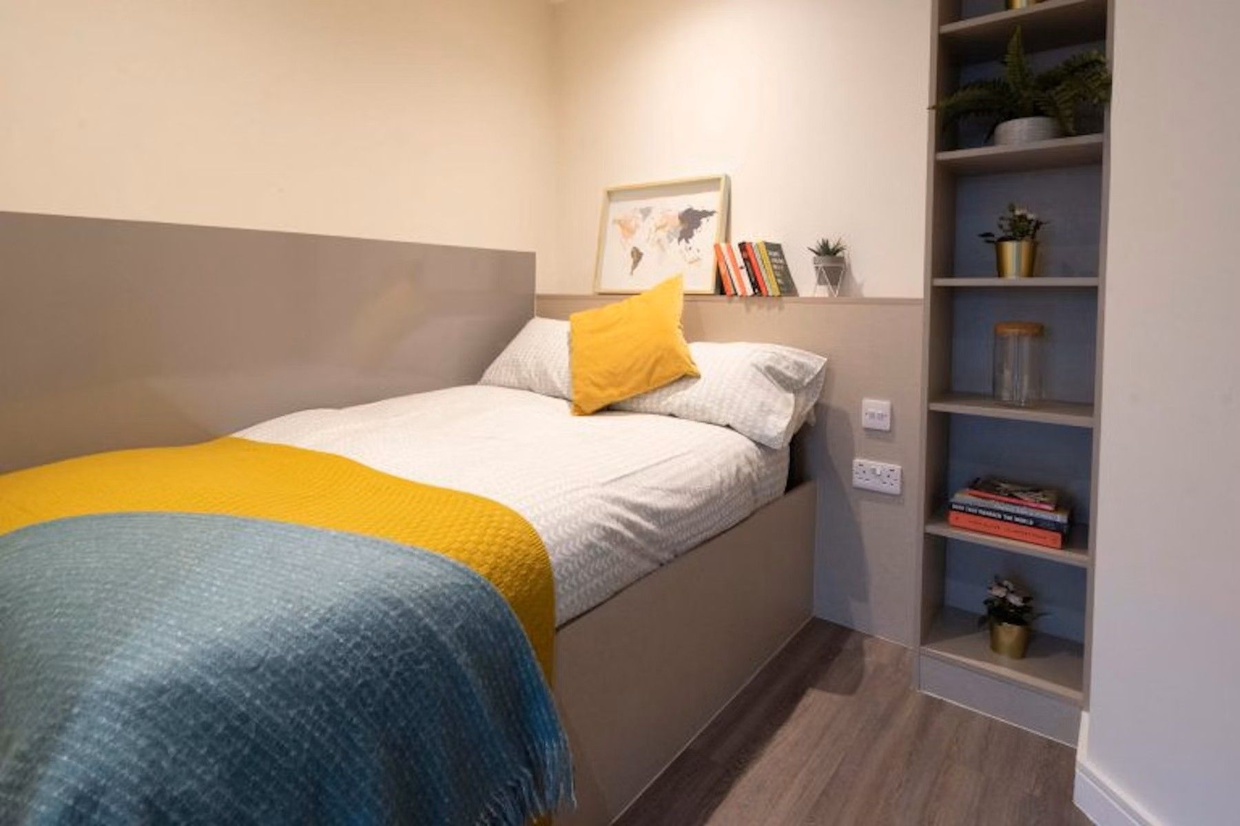 1 Bed Apartment